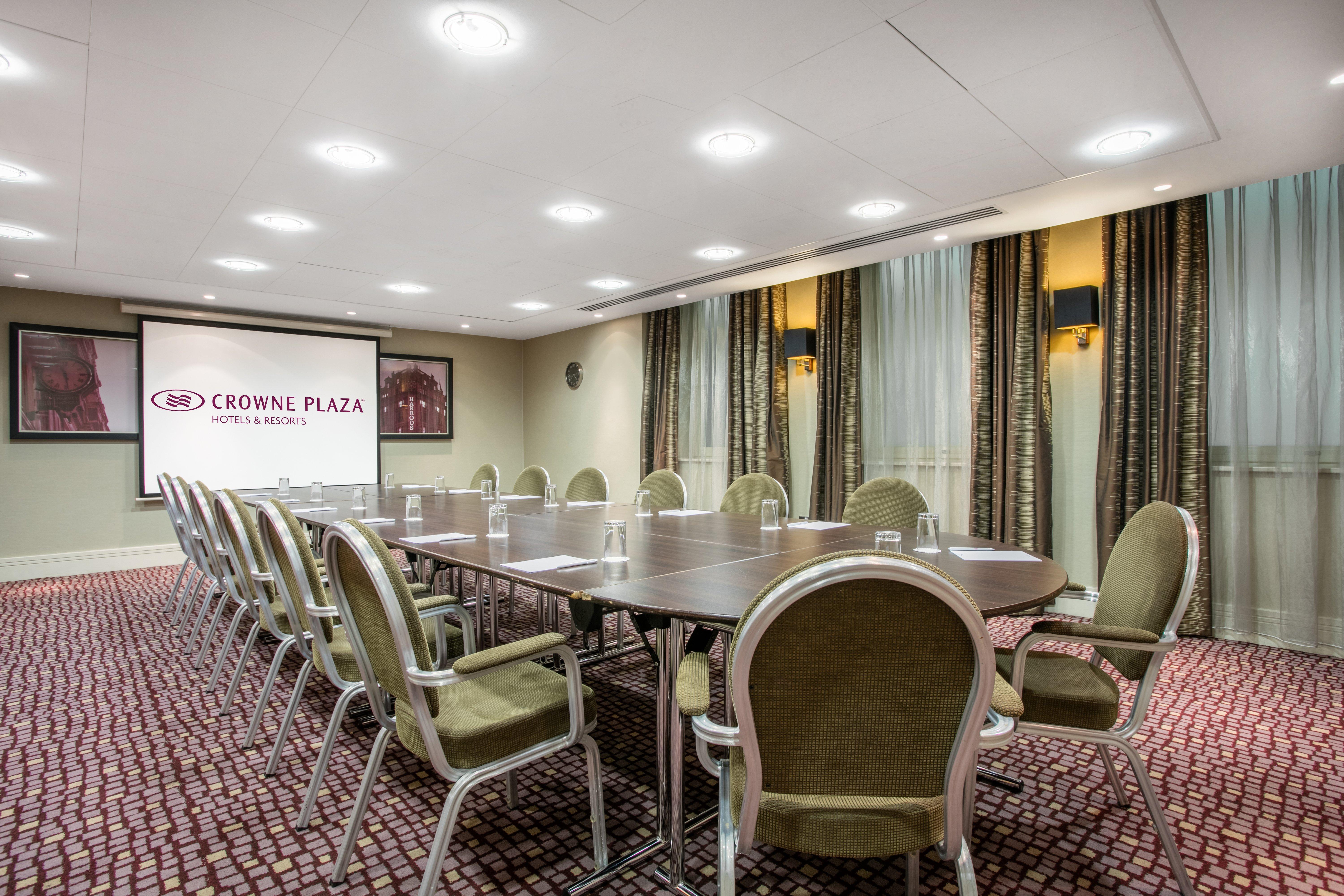Hotel Crowne Plaza London Ealing By Ihg Exteriér fotografie