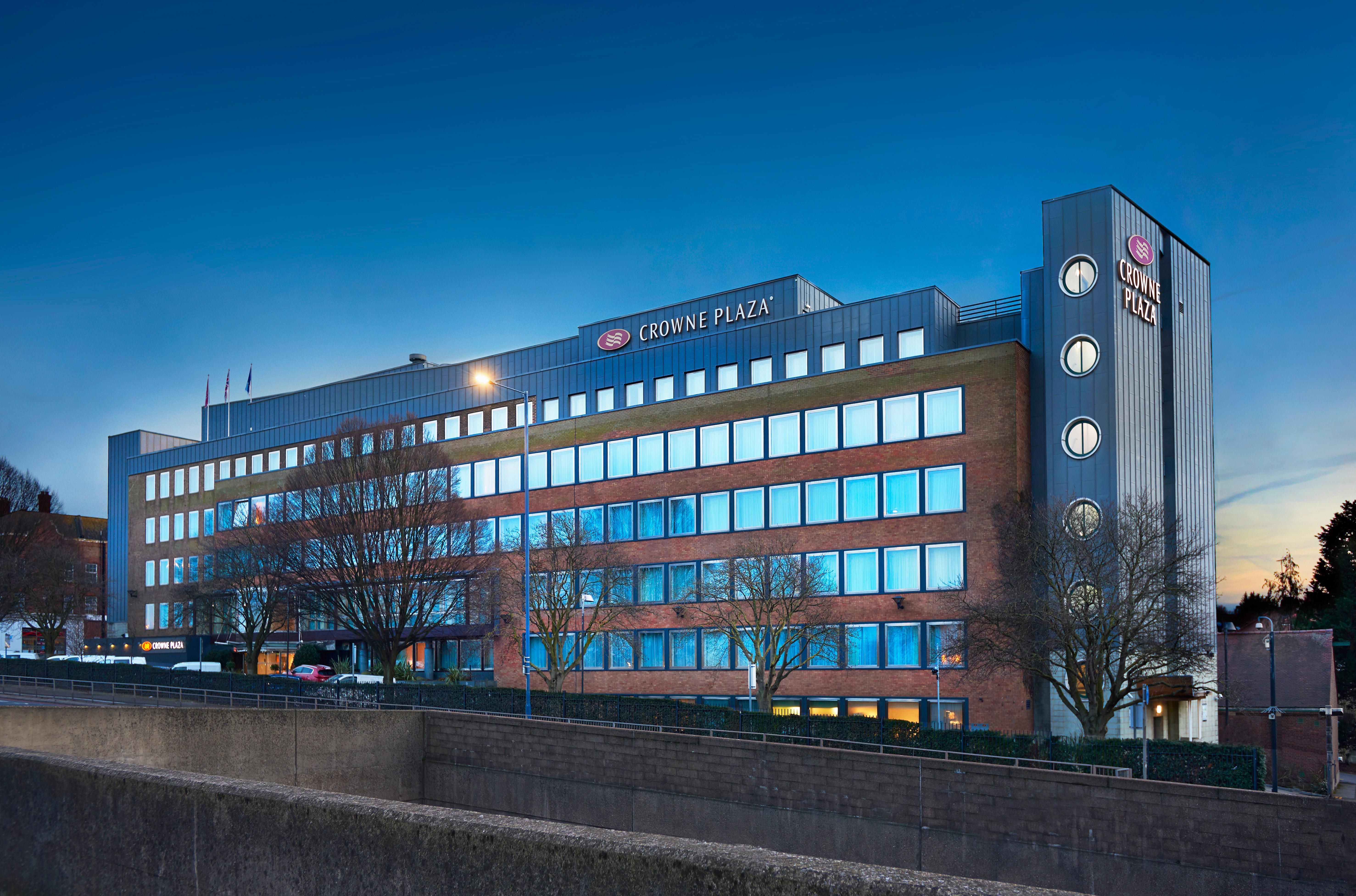 Hotel Crowne Plaza London Ealing By Ihg Exteriér fotografie
