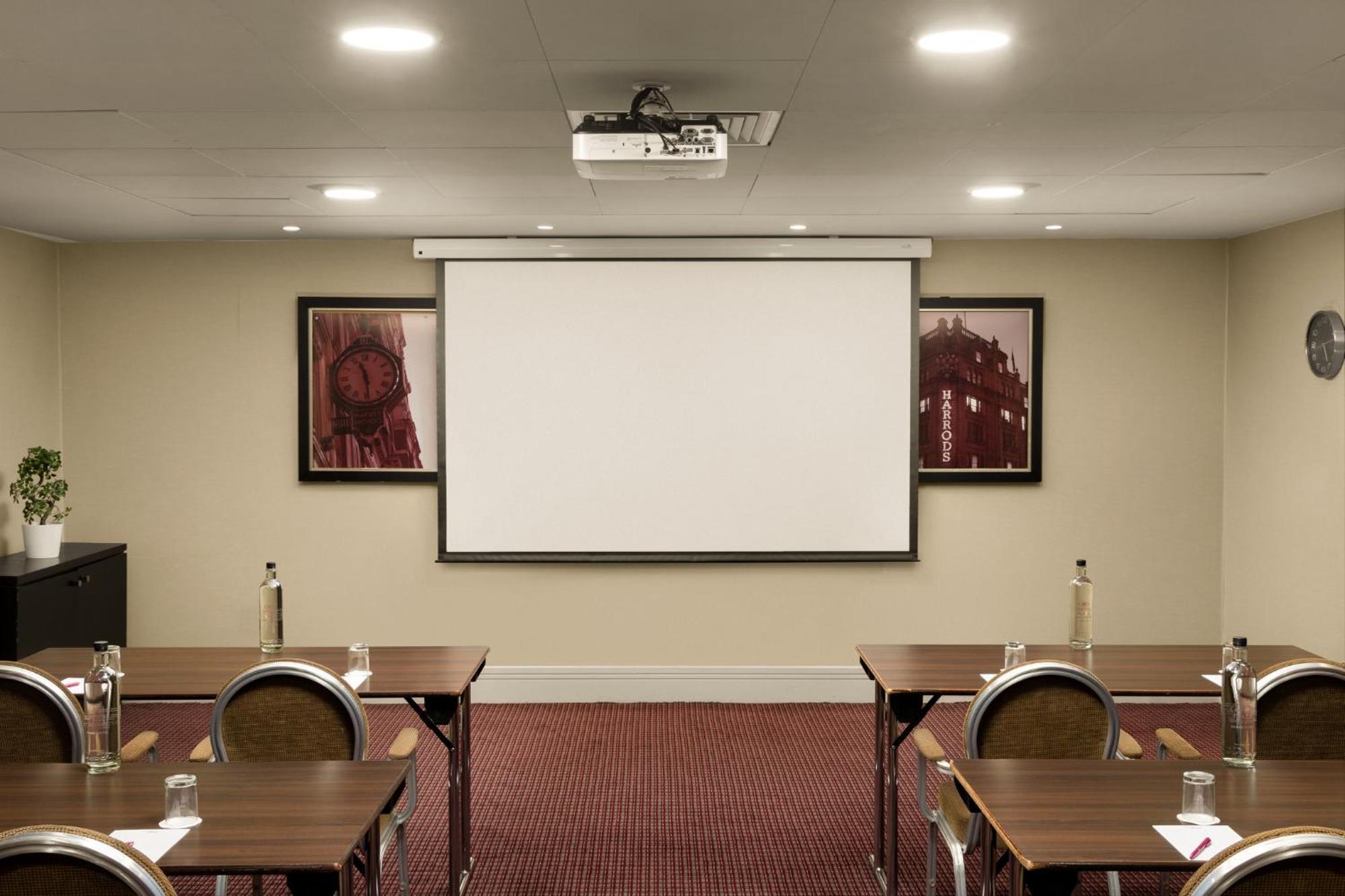 Hotel Crowne Plaza London Ealing By Ihg Exteriér fotografie