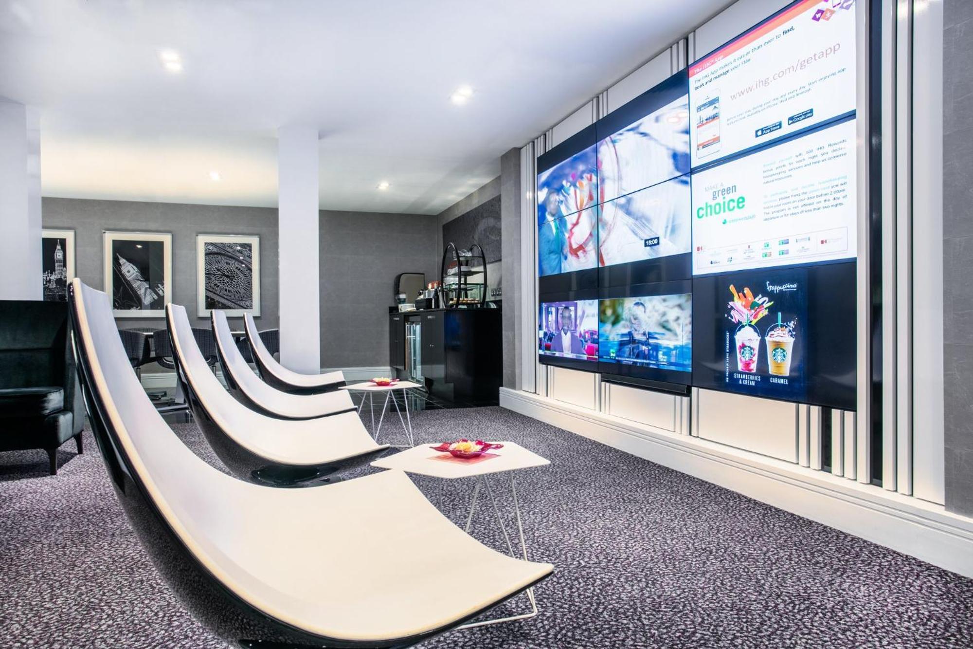 Hotel Crowne Plaza London Ealing By Ihg Exteriér fotografie