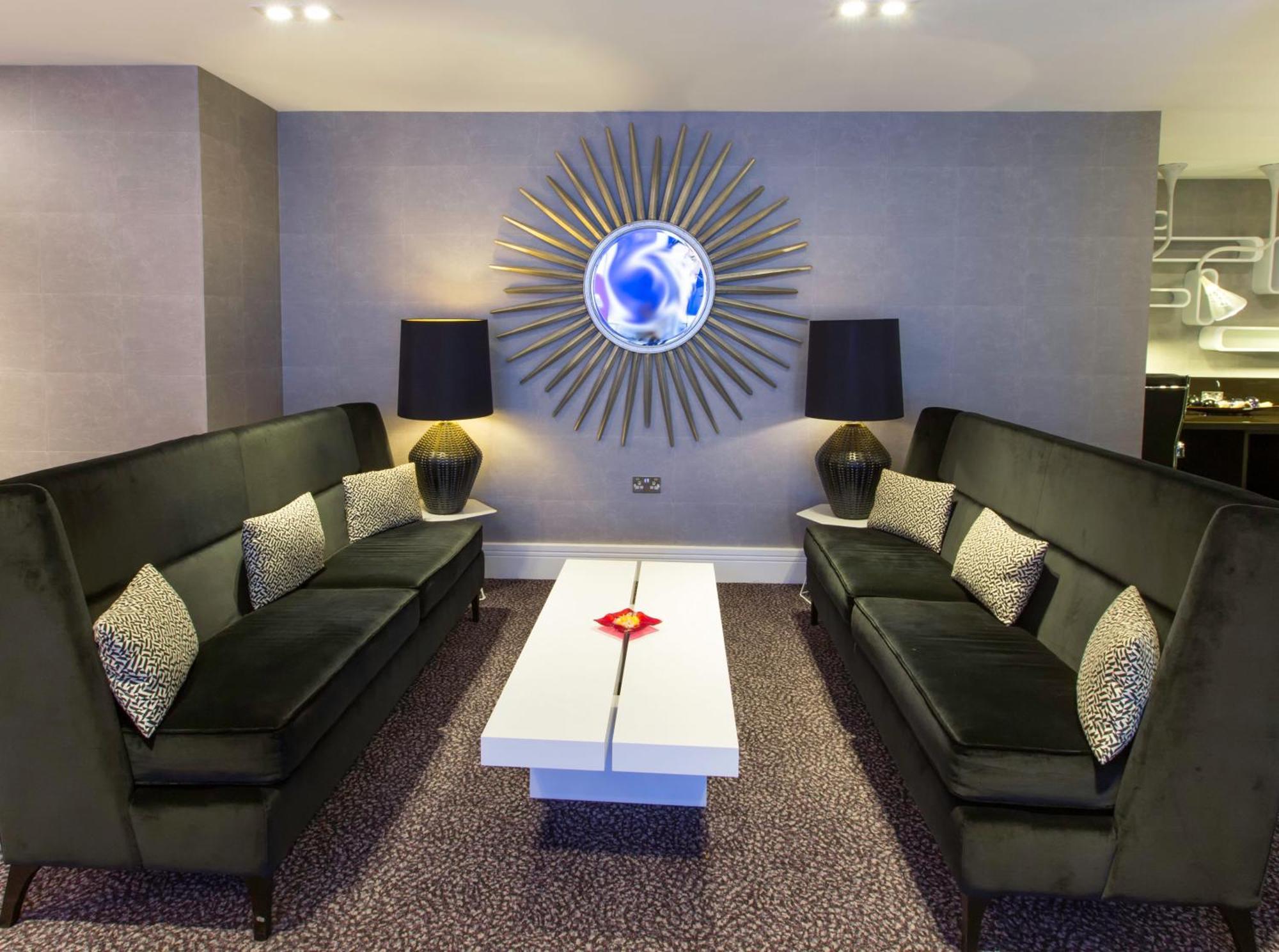 Hotel Crowne Plaza London Ealing By Ihg Exteriér fotografie